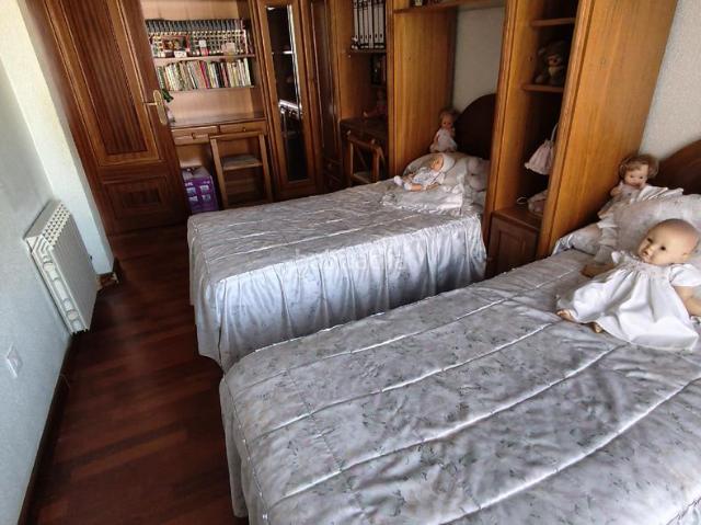 Piso en venta en Medina del Campo. Vivienda ubicada en la Plaza Mayor de la localidad. Pisos Medina del.