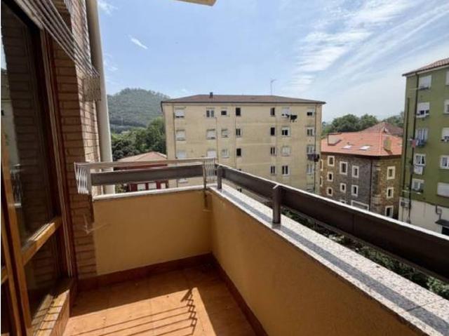 Piso en Venta en Medio Cudeyo