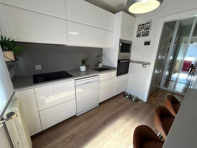 Piso en venta en Mejorada del Campo. Piso con plaza de garaje, trastero y piscina comunitaria. Pisos Mejorada del.