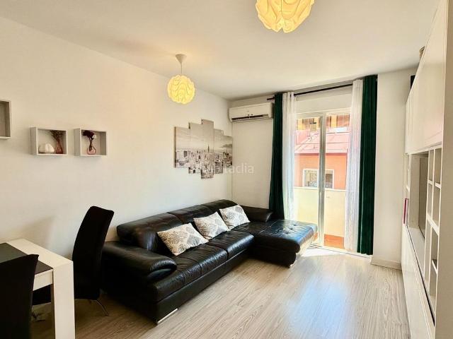 Piso en venta en Mejorada del Campo. Piso reformado con garaje, trastero y buhardilla independiente de 59 m2 en Mejorada del Campo. Pisos Mejorada del.