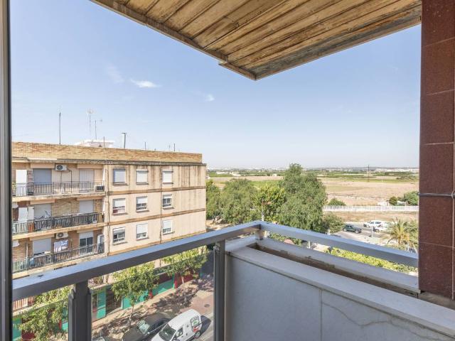 Piso en Venta en Meliana