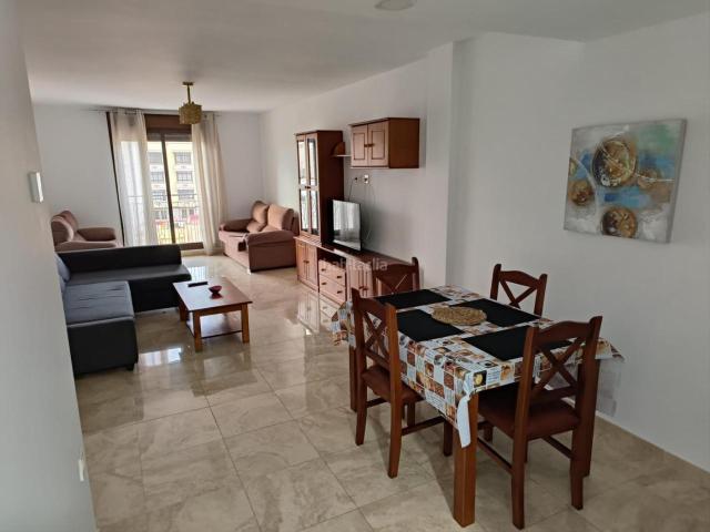 Piso en venta en Melilla, Centro. Pisos.