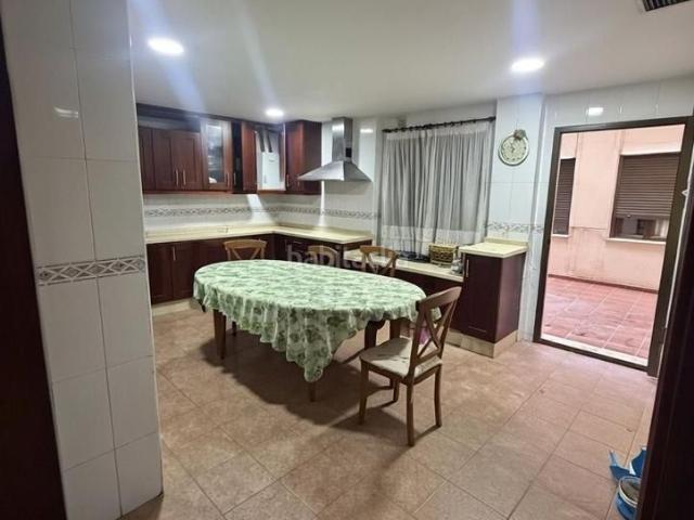 Piso en venta en Melilla, Centro. Pisos.