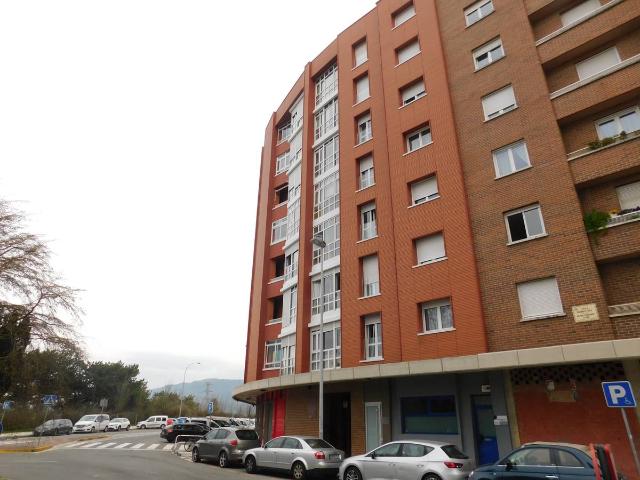 Piso en Venta en Mendebaldea Ermitagaña