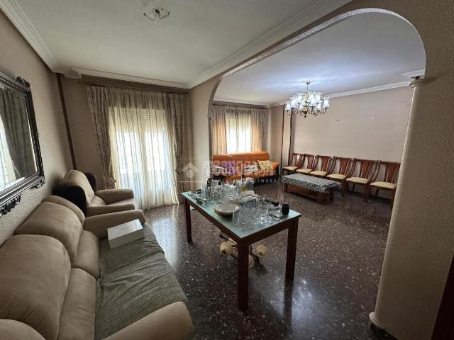 Piso en venta en Mengíbar. Piso en venta en Mengíbar. Pisos.