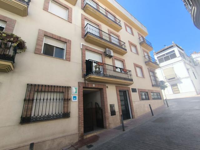 Piso en venta en Mengíbar. Pisos.