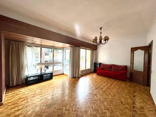 Piso en Venta en Mercado