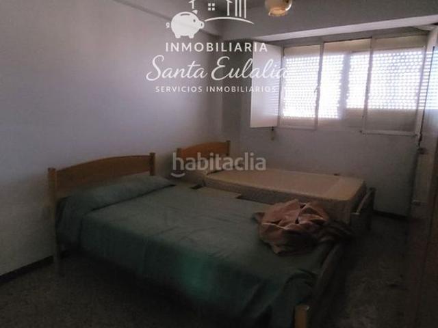 Piso en venta en Mérida, Centro. Pisazo en venta en el centro con ascensor. Pisos.