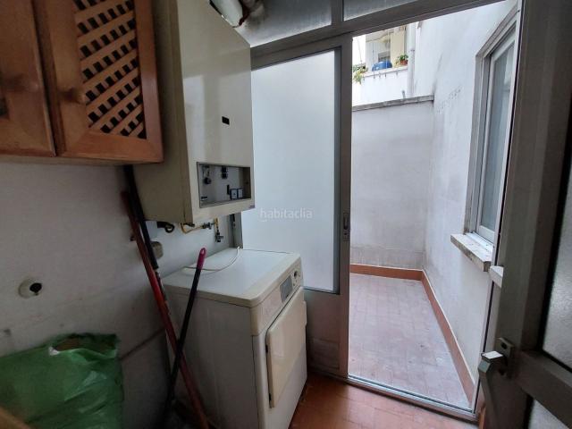 Piso en venta en Mérida, Este. Espectacular PISO DE ESQUINA CON GARAJE Y TRASTERO en la Mejor Avenida de Mérida. Pisos.