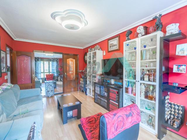 Piso en venta en Mieres, Santa Marina Polígono. Pisos.