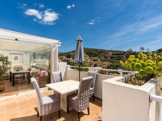 Piso en venta en Mijas, Calahonda. Ático en Calahonda. Pisos.