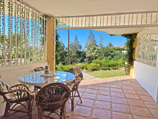 Piso en venta en Mijas, Calahonda. Piso en venta en Calahonda. Pisos.
