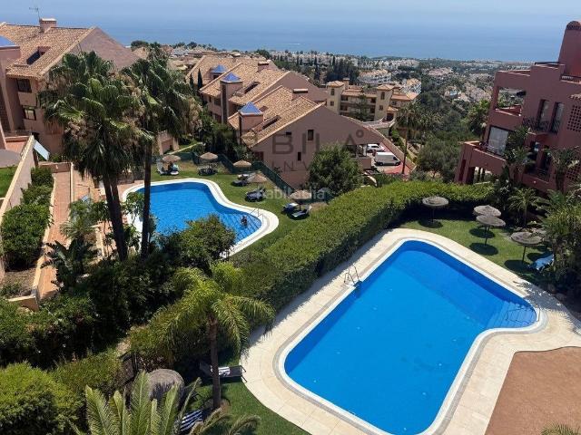 Piso en venta en Mijas, Calahonda. Piso en venta en Cascadas de las Lomas en Calahonda, Mijas Costa. Pisos.