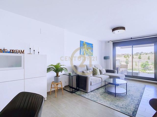 Piso en venta en Mijas, La Cala Golf Lagar Martell. Apartamento moderno con gran terraza, piscina y garaje en El Lagar La Cala de Mijas. Pisos.
