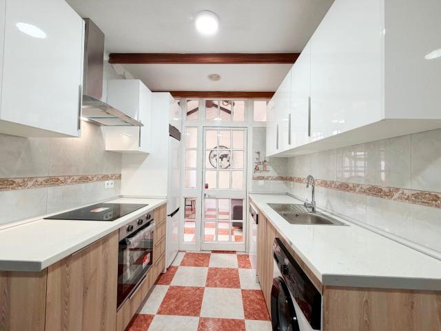Piso en venta en Mijas, Las Flores. Pisos.