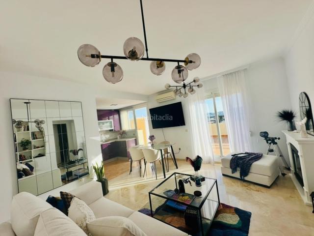 Piso en venta en Mijas, Los Ríos. Las Lagunas Ático 2 Dormitorios, Vistas despejadas, Garaje, Piscina. Pisos.