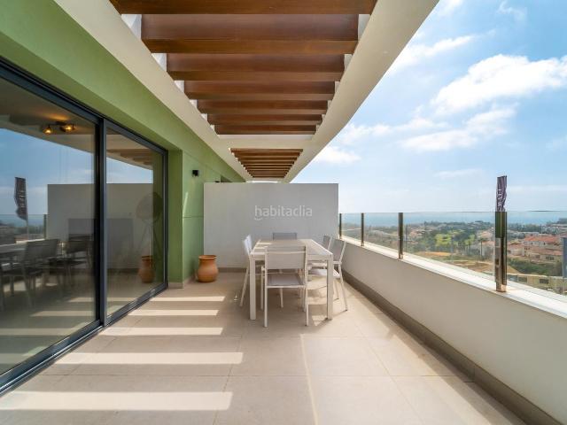 Piso en venta en Mijas, Riviera del Sol. Magnífico piso nuevo Cortijo Colorado de la Cala con piscina, gym, sauna, garaje. Pisos.
