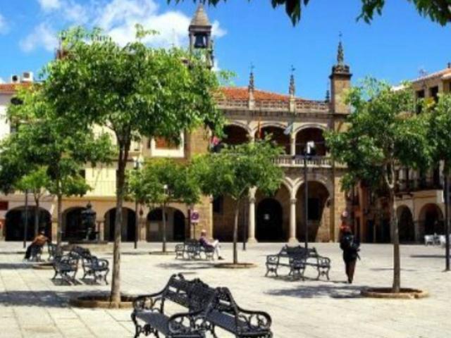 Piso en Venta en Miralvalle Av. Virgen del Puerto La Data