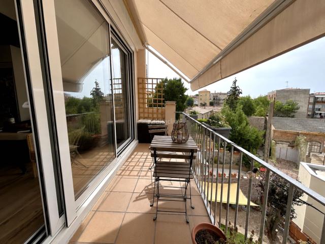 Piso en venta en Moià. Piso de dos habitaciones reformado en venta en Moià. Pisos.