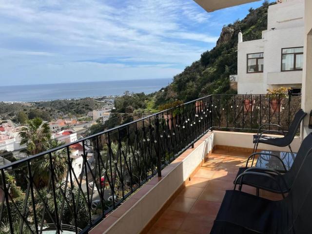 Piso en venta en Mojácar, Mojácar Pueblo. Encantadora casa independiente con terraza y vistas al mar en Mojácar Pueblo. Pisos.