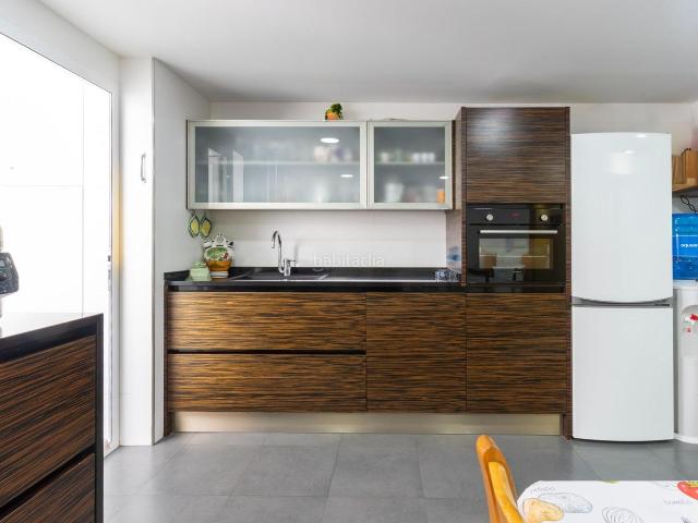 Piso en venta en Molina de Segura, Centro. Amplio y Luminoso Piso con Balcón en Paseo Rosales. Pisos Molina de.