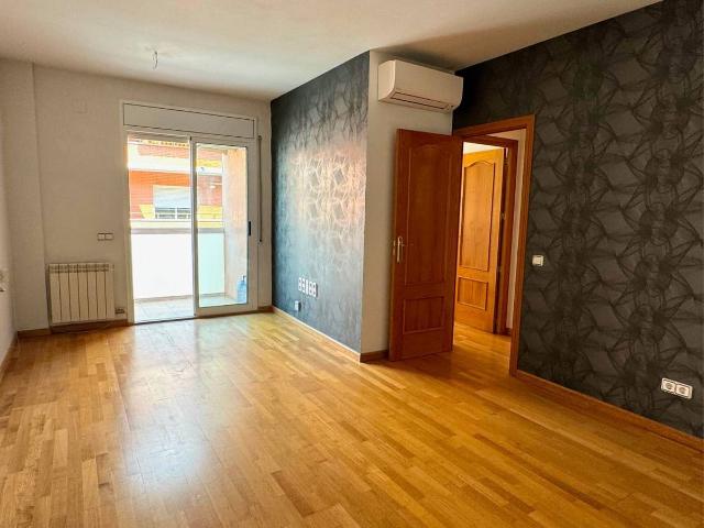 Piso en Venta en Molins de Rei