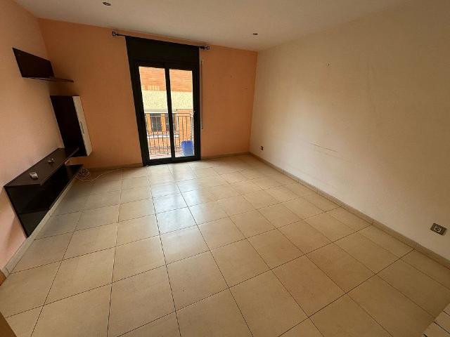 Piso en venta en Mollerussa, de 100 m² 3 habitaciones por 130.000