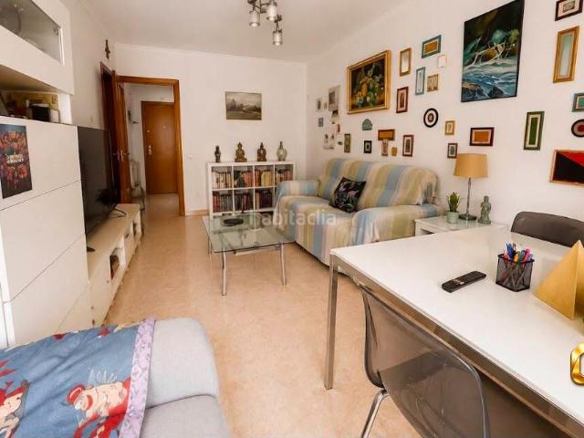 Piso en venta en Mollet del Vallès, Barri de Lourdes Gallecs. Teva immobiliaria presenta en exclusiva esta fantástica vivienda situada en el consolidado barrio de Lourdes, en Mollet del Vallès. Pisos.