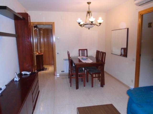 Piso en venta en Mollet del Vallès, Centre. ESPLÉNDIDO PISO EXTERIOR CON UBICACIÓN INMEJORABLE: ILLA. Pisos Mollet del.