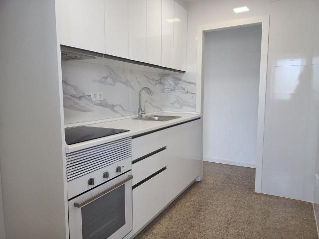 Piso en venta en Mollet del Vallès, de 75 m² 2 habitaciones por 224.000