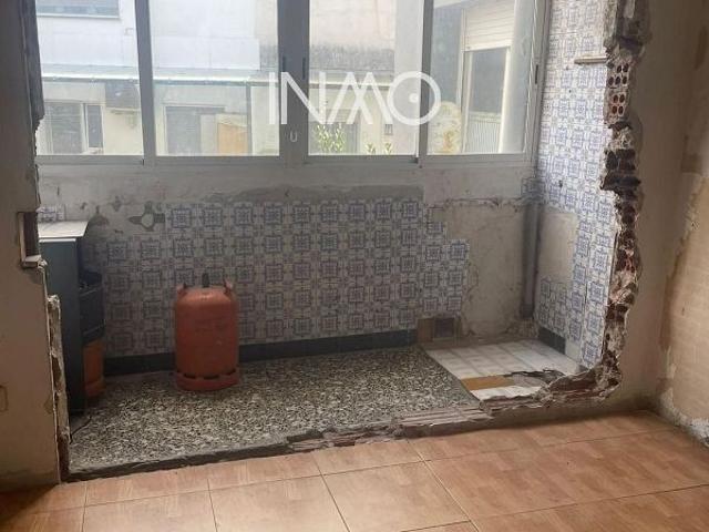 Piso en venta en Mollet del Vallès, de 78 m² 3 habitaciones por 153.000