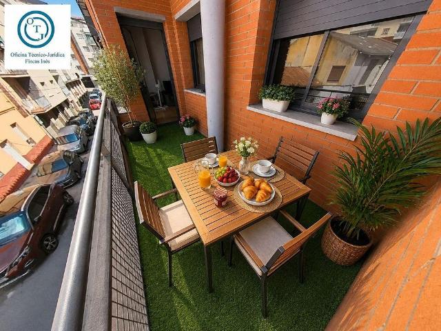 Piso en venta en Mollet del Vallès, de 84 m² 2 habitaciones por 249.999