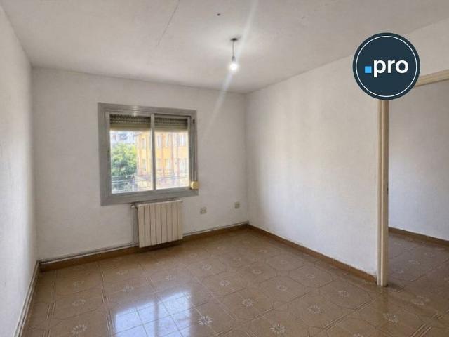Piso en venta en Mollet del Vallès, de 82 m² 4 habitaciones por 155.000