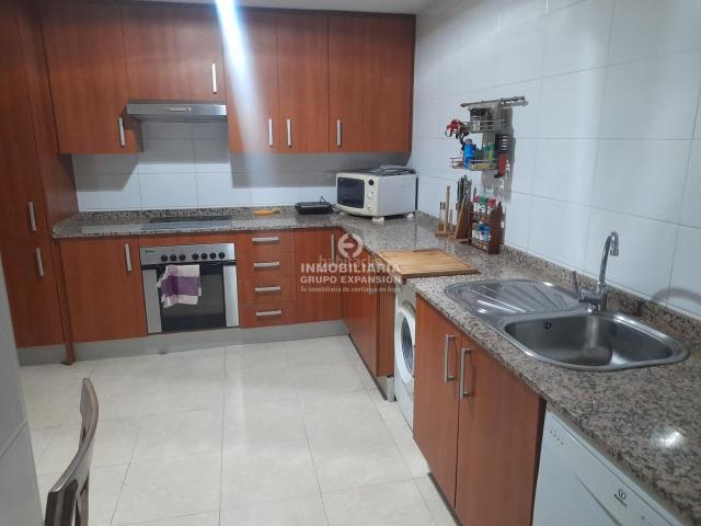 Piso en venta en Monforte del Cid. Espectacular Piso en Monforte del Cid con Piscina y Garaje. Pisos Monforte del.