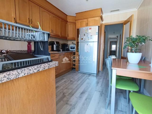 Piso en venta en Monforte del Cid. SE VENDE ESPECTACULAR PISO CON DOS PATIOS EN MONFORTE DEL CID. Pisos Monforte del.
