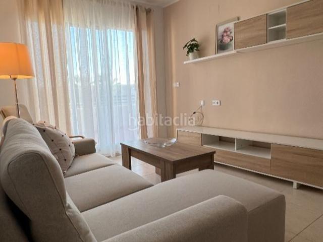 Piso en venta en Monforte del Cid. semi amueblado en Alenda Golf con parking y trastero. Pisos Monforte del.