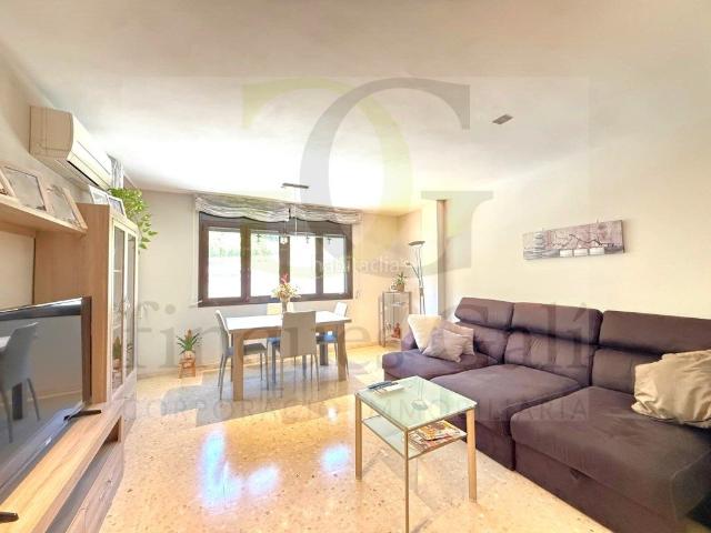 Piso en venta en Monistrol de Montserrat. Monistrol de Montserrat Piso de 3 habitaciones con balcón ideal para parejas o familias. Pisos Monistrol de.