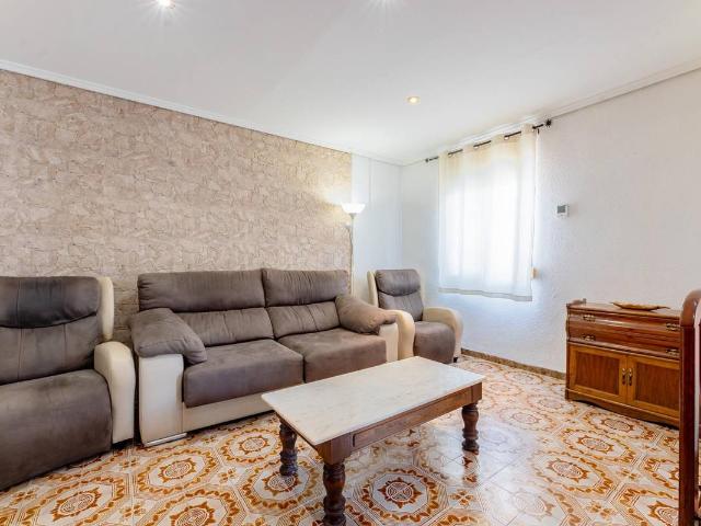 Piso en Venta en Mont Olivet