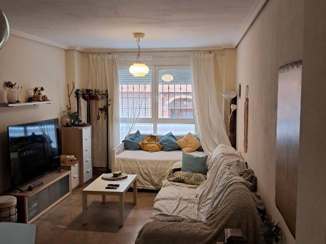 Piso en Venta en Mont Olivet