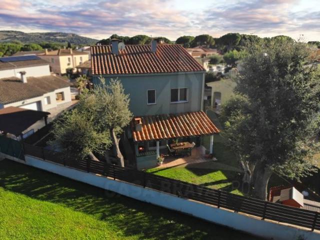 Piso en Venta en Mont ras