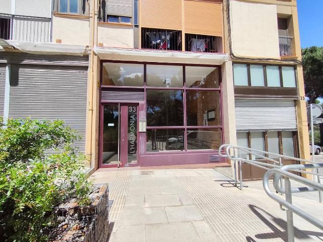 Piso en Venta en Montbau
