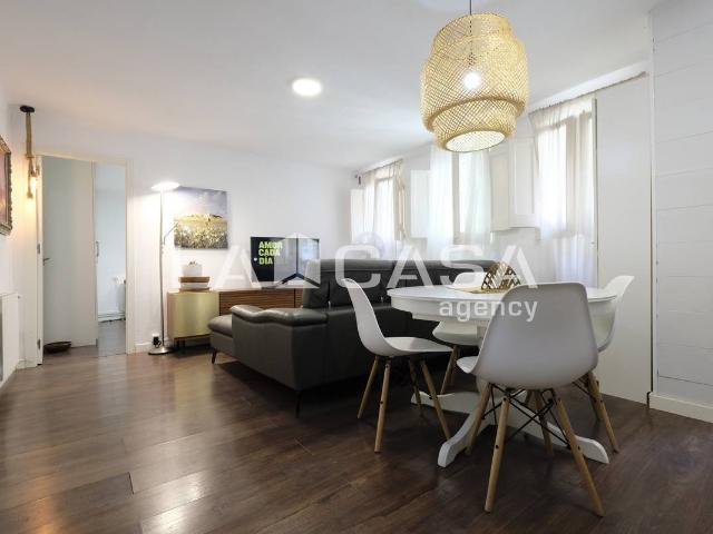 Piso en Venta en Montbau