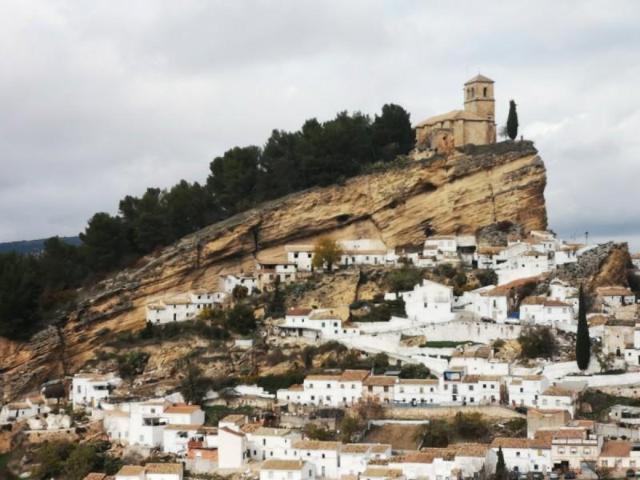 Piso en venta en Montefrío, Montefrio