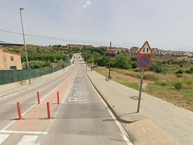 Piso en venta en Montgat, de 124 m² 3 habitaciones por 305.000