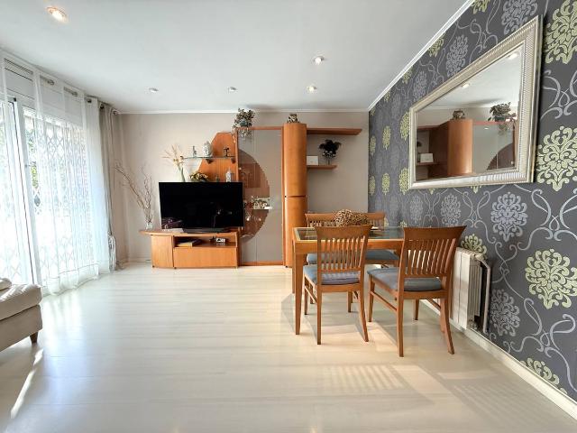 Piso en Venta en Montigalà