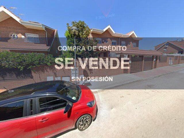 Piso en venta en Móstoles, Norte Universidad. Vivienda 233 m 5 hab. en Mostoles. Pisos.
