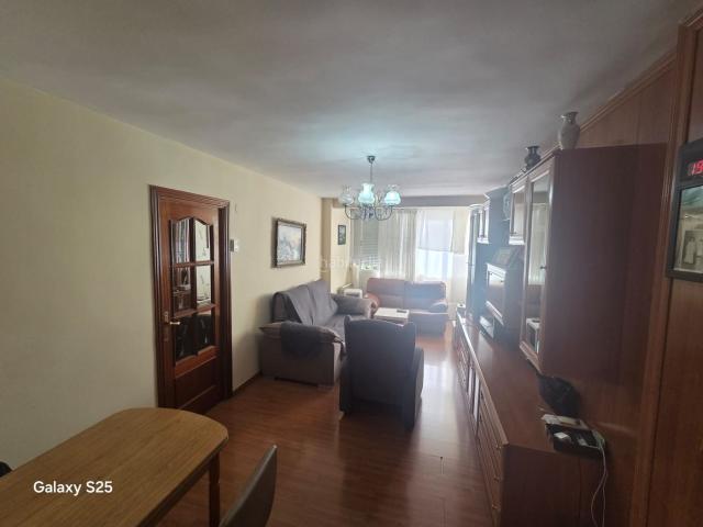 Piso en venta en Móstoles, Centro. VENTA PISO EN AVENIDA PORTUGAL, MÓSTOLES. Pisos.