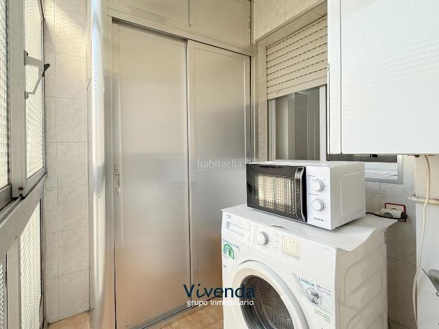 Piso en venta en Móstoles, Centro. Si tu filosofía es el slow life, acabas de encontrar el refugio perfecto para bajar las revoluciones del día a día. Pisos.