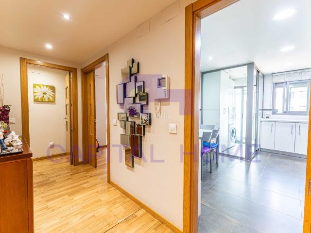 Piso en venta en Móstoles, Sur PAU 4. AGENCIA INMOBILIARIA CAPITAL HOME MOSTOLES VENDE EN EXCLUSIVA MAGNÍFICO PISO EN UNA DE LAS MEJORES ZONAS DE MOSTOLES. Pisos.