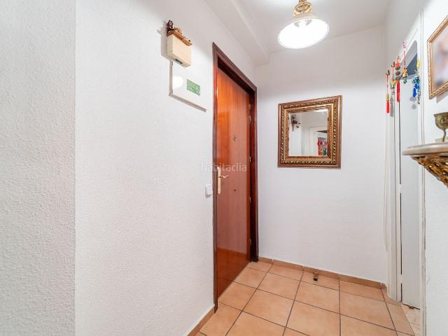 Piso en venta en Móstoles, Sur PAU 4. Piso en venta en Avenida Carlos V. Pisos.